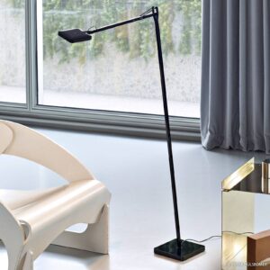 FLOS Kelvin LED – designová stojací lampa, černá