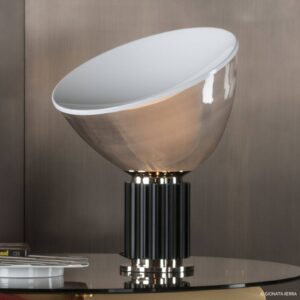 FLOS Taccia malý – stolní lampa LED, černá