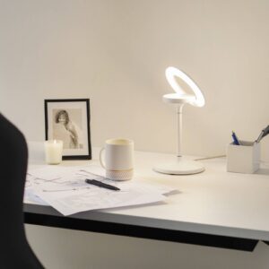 LED stolní lampa Filigree, otočná/naklápěcí, bílá