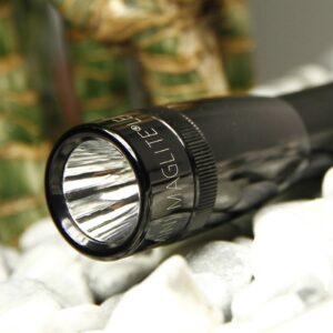 Užitečná kapesní svítilna LED Mini-Maglite, černá
