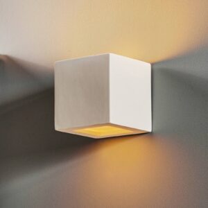 Nástěnné světlo Cube up/down z keramiky, bílá